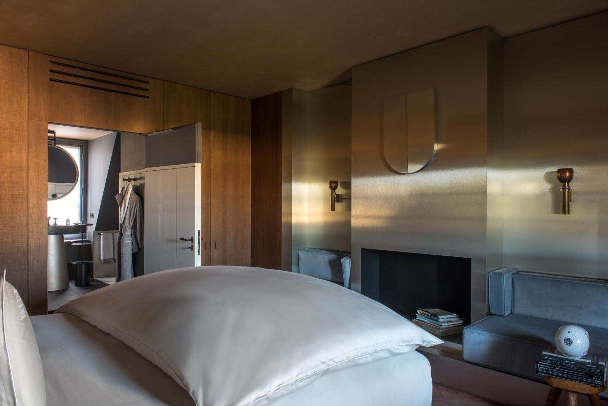Connecting Deluxe Rooms